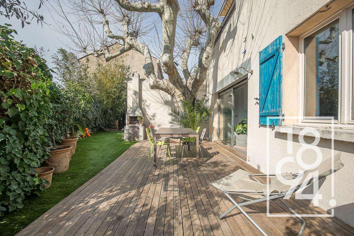 Appartement à MARSEILLE-9E