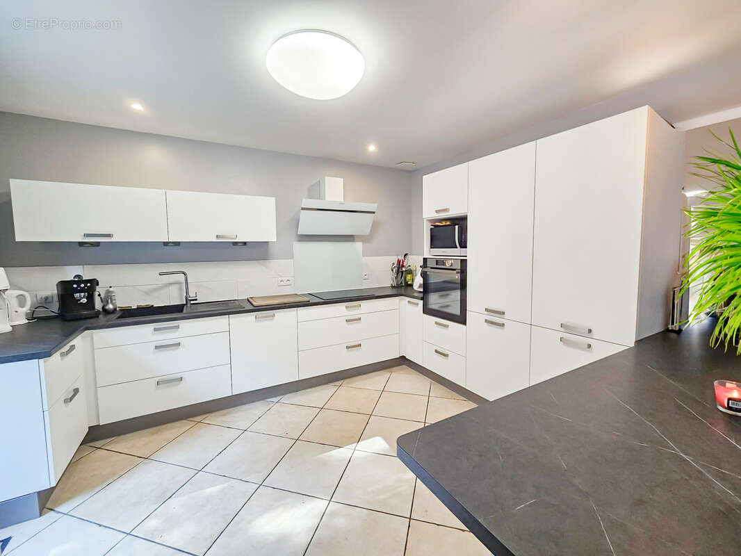 Maison à SAINT-MAURICE-L'EXIL