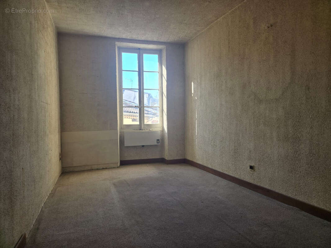 Appartement à CHATEAURENARD