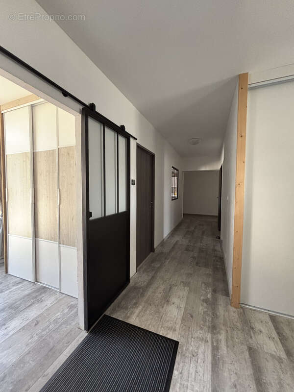 Maison à SAINTE-COLOMBE-SUR-SEINE