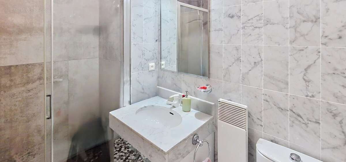 Appartement à MENTON