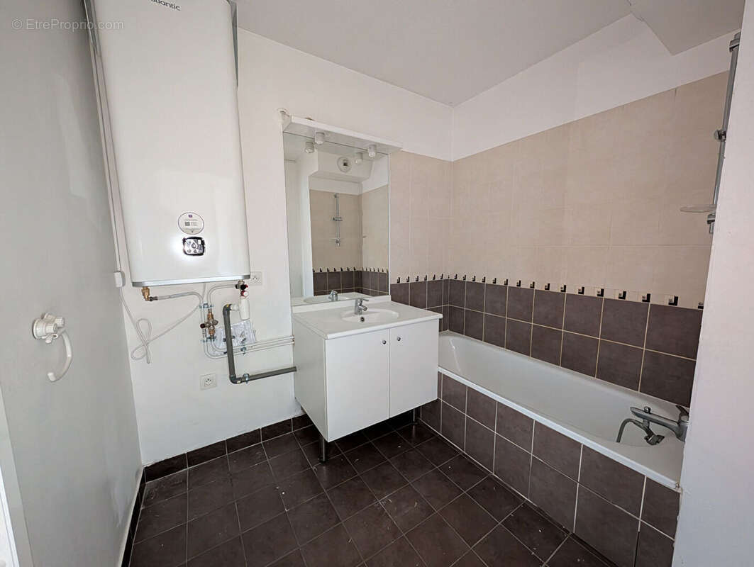 Appartement à VENISSIEUX