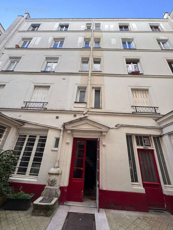 Appartement à PARIS-19E
