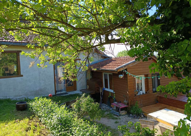 Propriété Dauphinoise 190 m² — 1,2 hectare — Box chevaux — Charancieu - photo 16