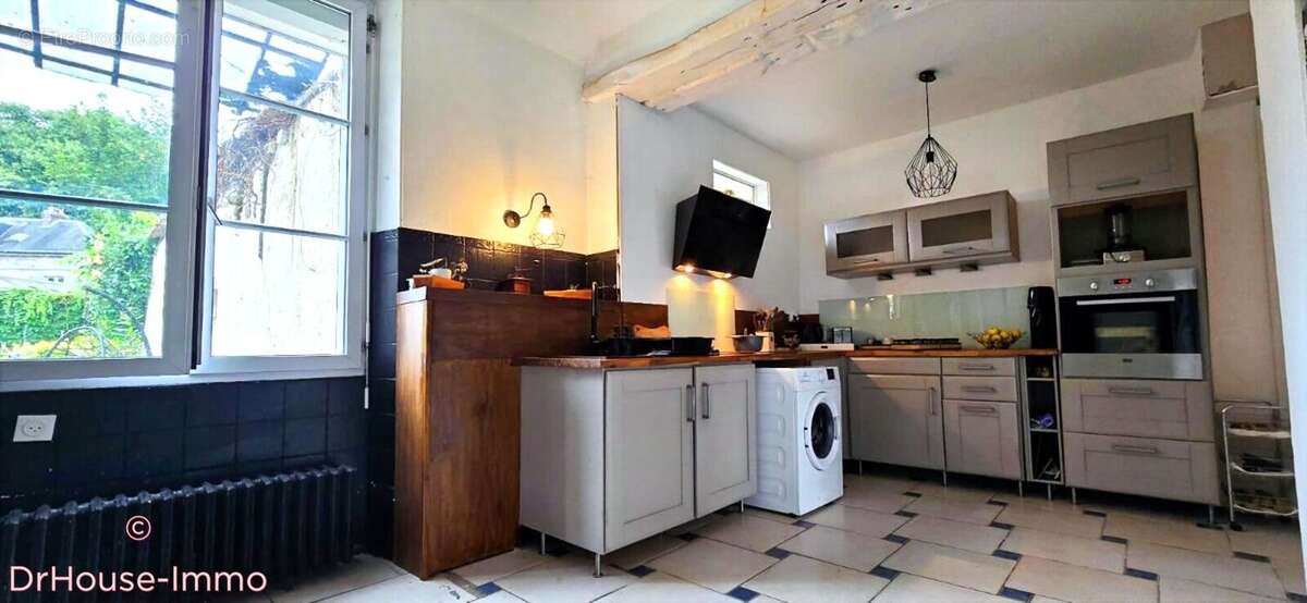 Maison à FAREMOUTIERS