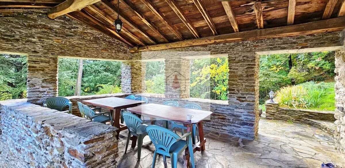 Maison à SAINT-MICHEL-DE-DEZE