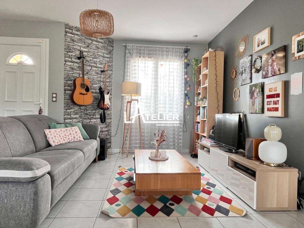 Maison à CORDEMAIS