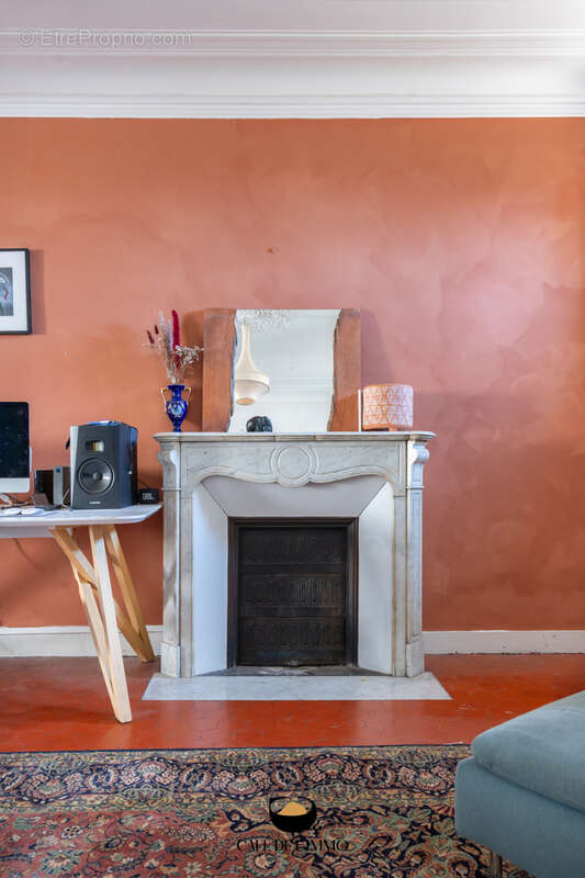 Appartement à MARSEILLE-1E