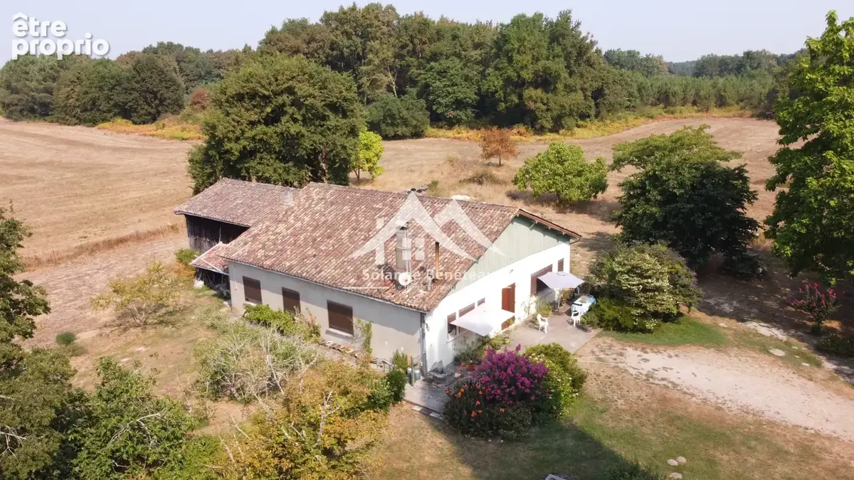 RARE - Ferme de 117 m2 sur 4,8ha à Antagnac - photo 2