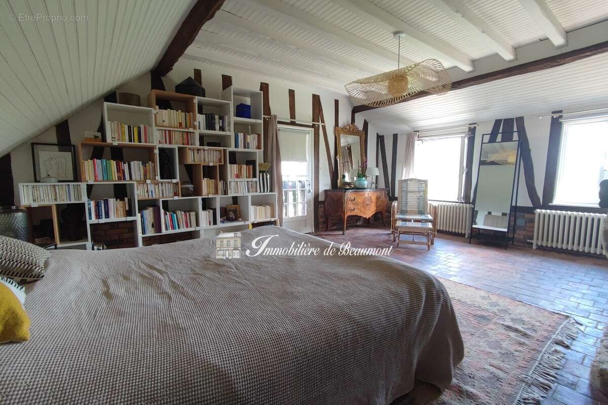 Maison à LE NEUBOURG