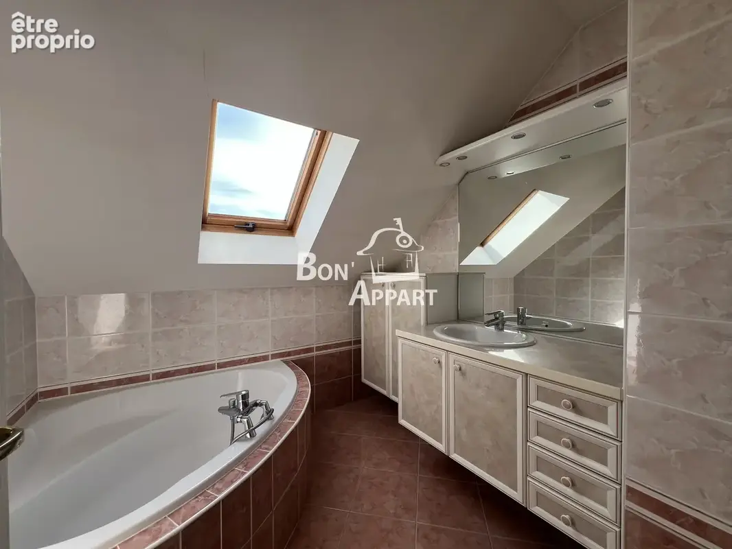Villa 175 m2 - double garage - terrain 914 m2 à Villers-la-Chèvre proche du Luxembourg - photo 22