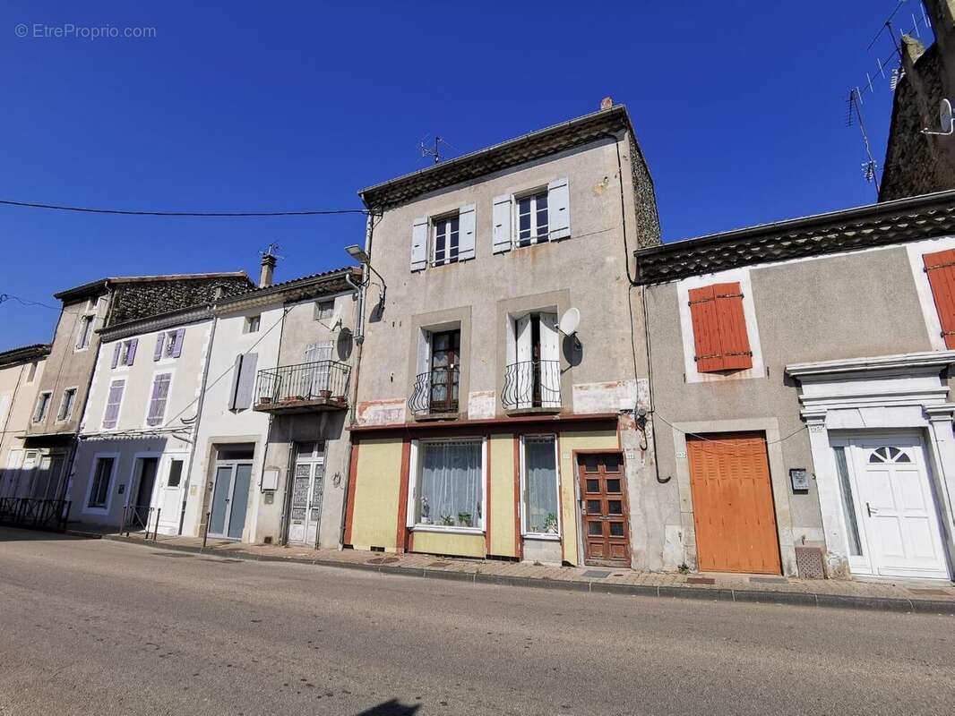   - Appartement à AUBENAS