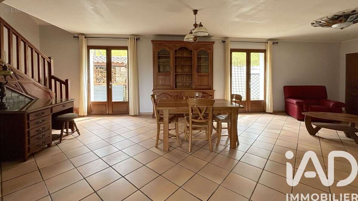 Photo 8 - Maison à BRISCOUS