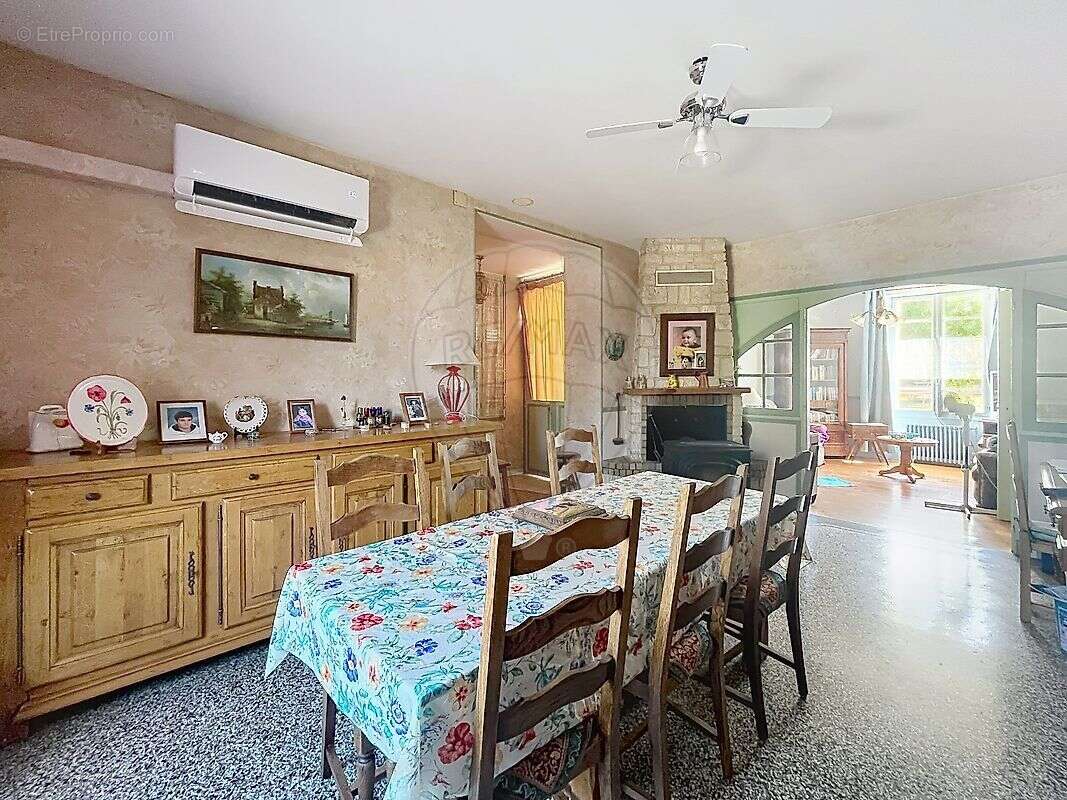 Maison 5 chambre(s) à vendre - photo 2