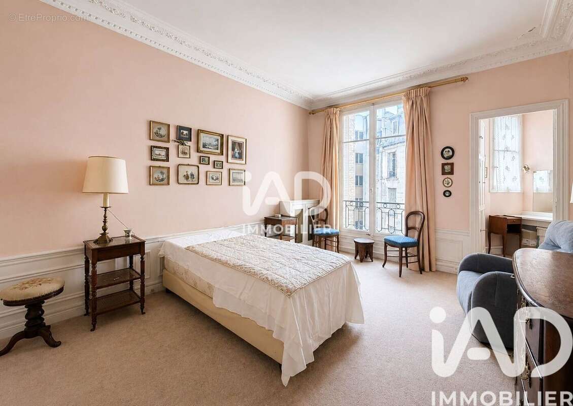 Photo 9 - Appartement à PARIS-16E