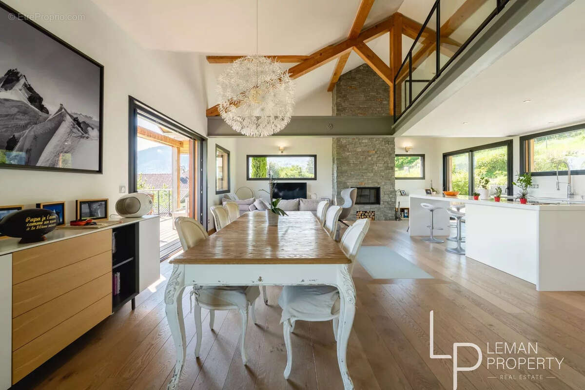 Maison à SAINT-JORIOZ