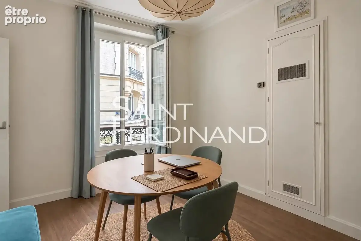 Photo Appartement à Neuilly-Sur-Seine au prix de 304 500€