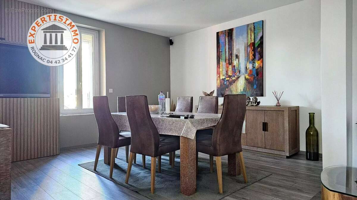 Appartement à ROGNAC