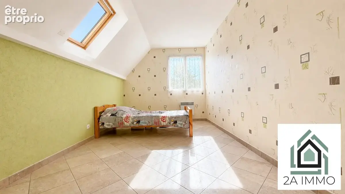 Maison 5 pièces 100 m² à vendre à Saint-Pierre-Roche (63210) - photo 9