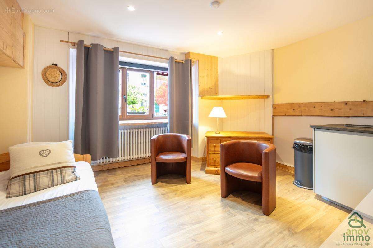 Commerce à CORRENCON-EN-VERCORS