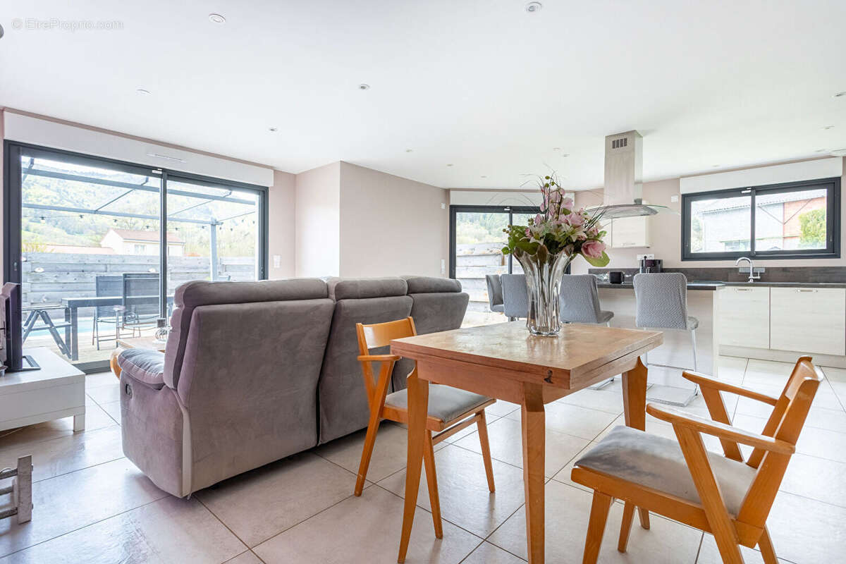 Maison à SAINT-DIERY