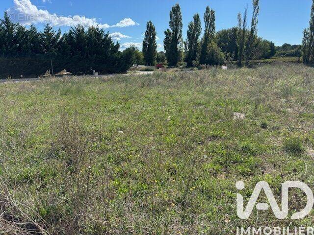 Photo 1 - Terrain à ARPAILLARGUES-ET-AUREILLAC