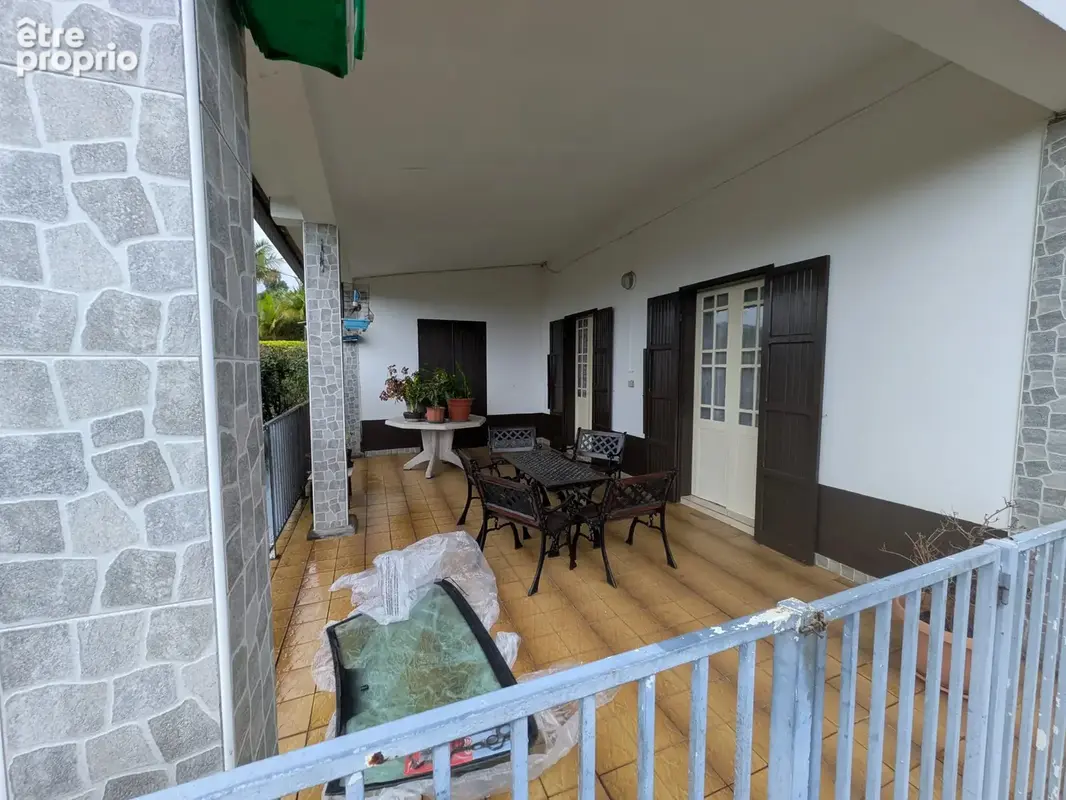 Belle maison familiale avec dépendance et jardin arboré - photo 21