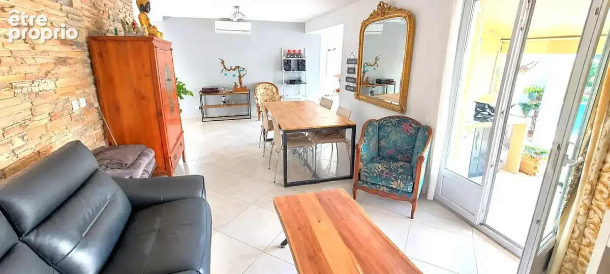 Villa T4/5 de plain-pied avec piscine, ainsi qu'un appartement T2 indépendant et des dépendances. - photo 10