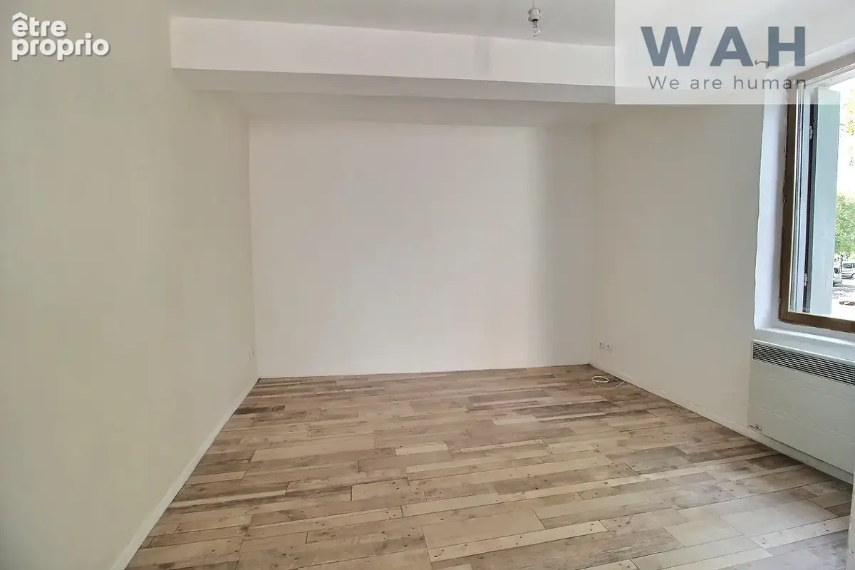 Vente maison de village 2 pieces + garage - saint-martin-de-londres ( 34380) - photo 5