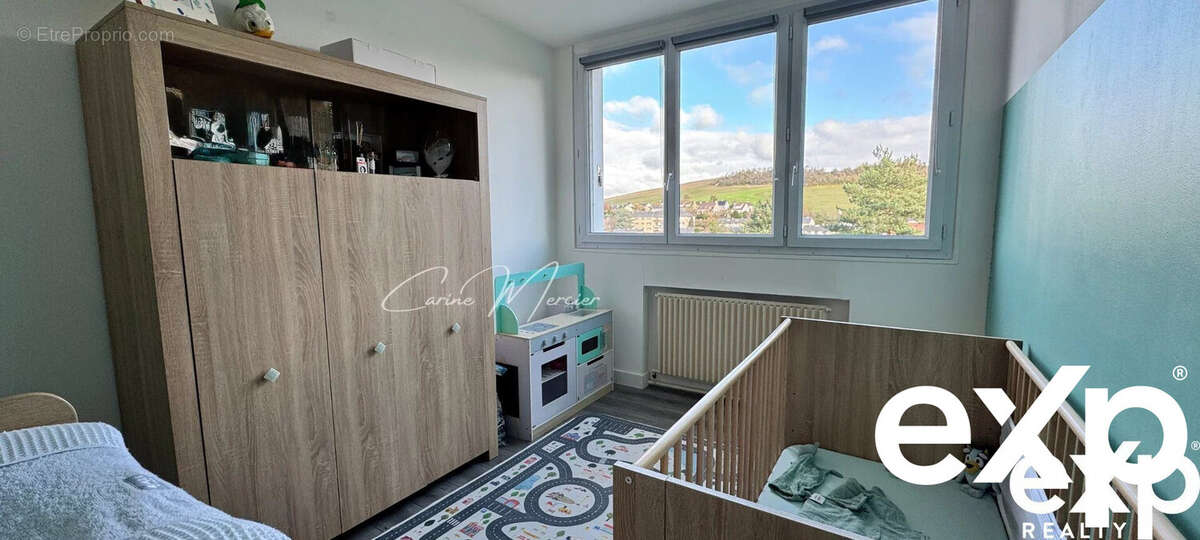 Appartement à BEYNES