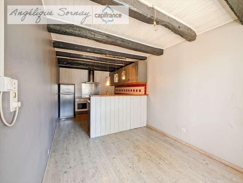 Maison mitoyenne avec potentiel – 103 m² habitables – Montrevel Morges (39320), secteur Jura - photo 7