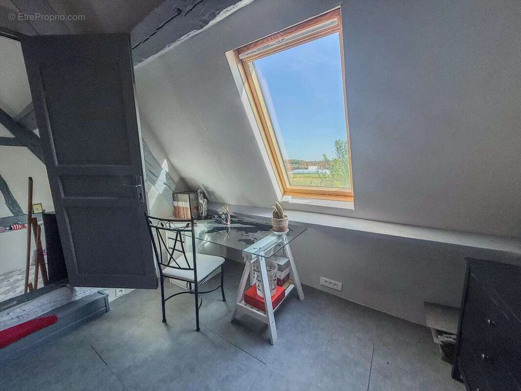 Maison à BERNAY