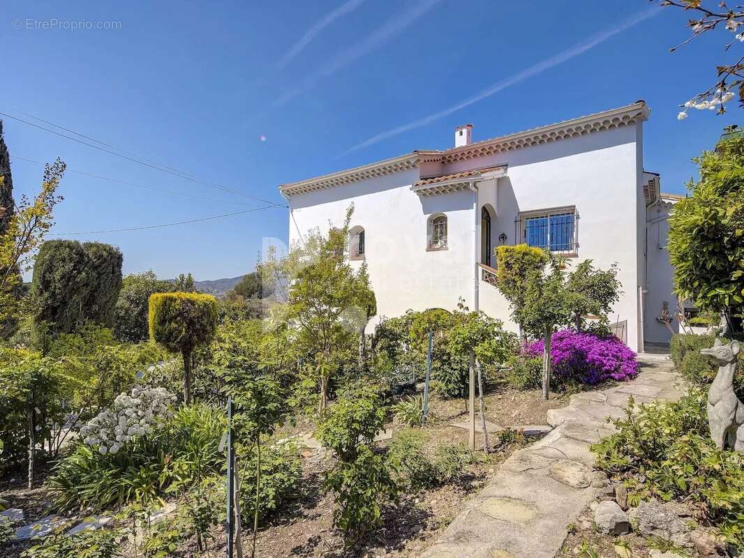 Maison à CANNES