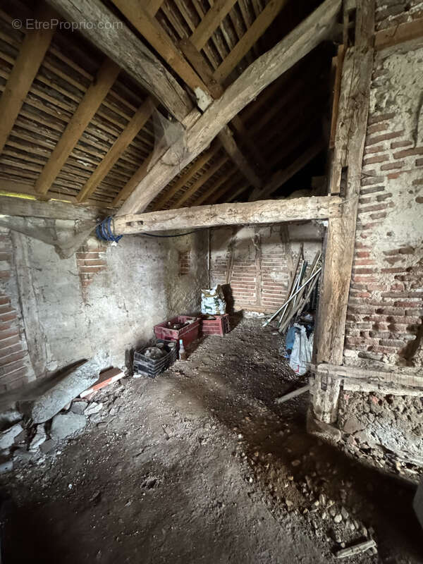 Maison à COUDROY