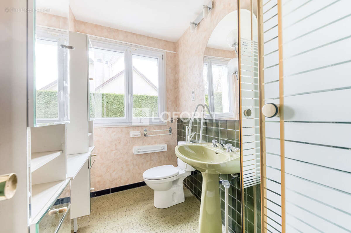 Maison à PONTAULT-COMBAULT