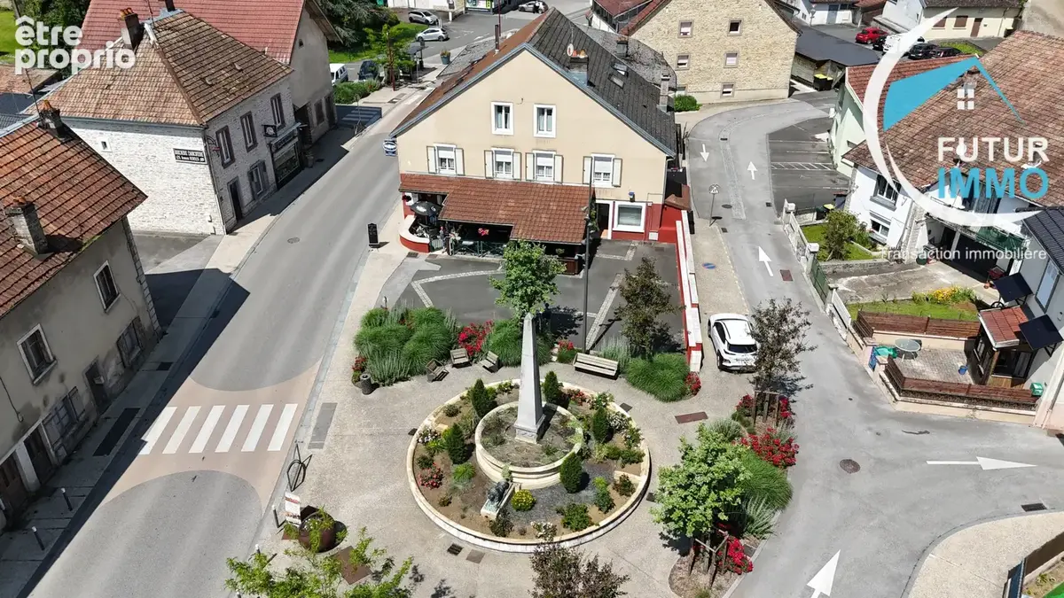 Ensemble immobilier Maison + 2 appartements + 1 Café - photo 17