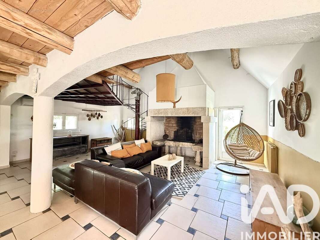 Photo 6 - Maison à BELLEGARDE