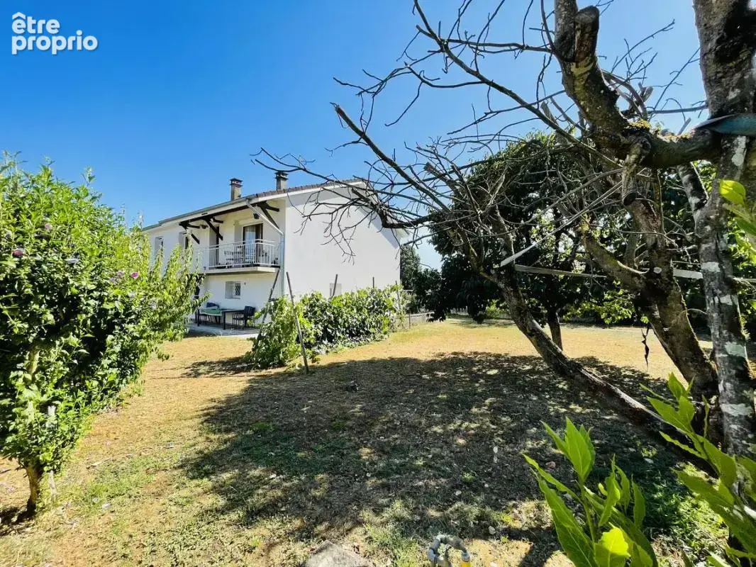 Maison 7 pièces 158 m² à vendre à Cremieu (38460) - photo 4