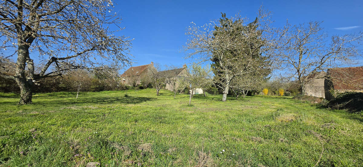 Maison à CHAMPALLEMENT