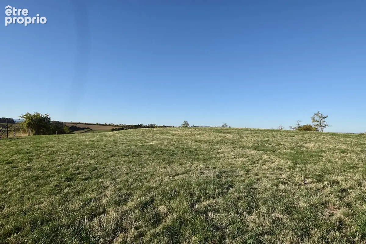 Plain pied avec piscine et terrain de 7500 m2 - photo 8