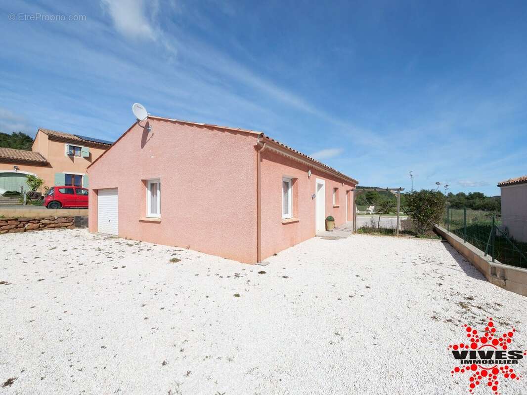 Maison à CEBAZAN