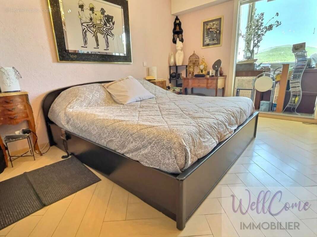 Appartement à AIX-LES-BAINS