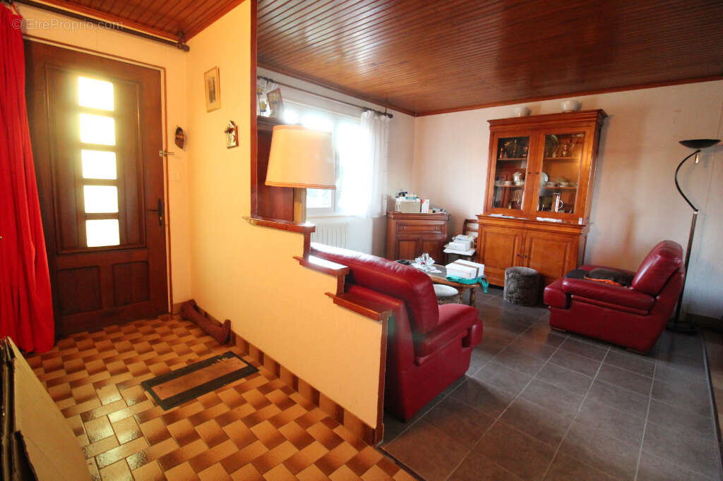 Maison à CHATEAUNEUF-EN-THYMERAIS