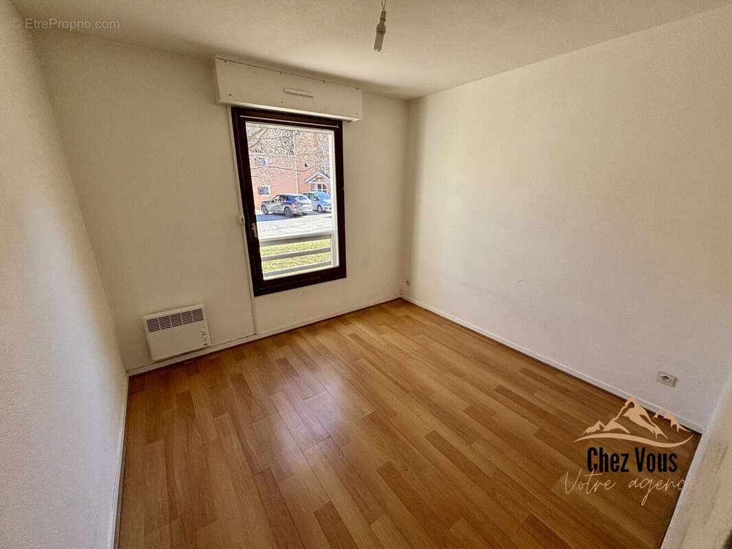 Appartement à LA SALLE-LES-ALPES