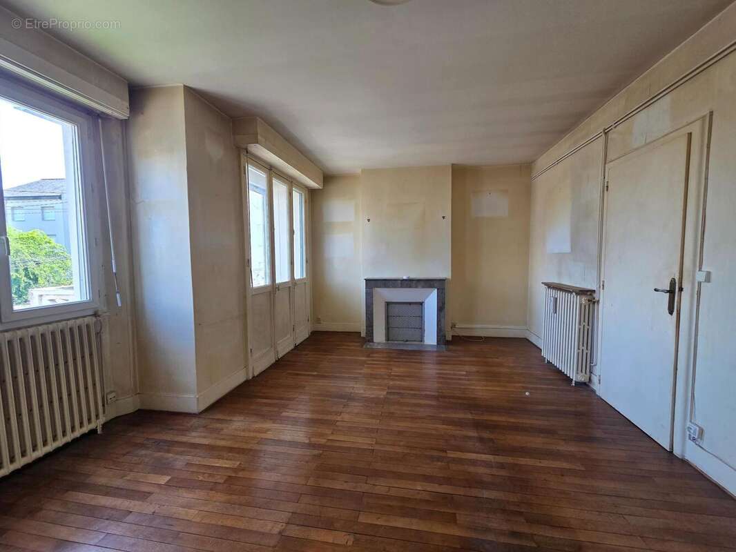 Appartement 87 m² à Angers  - photo 2