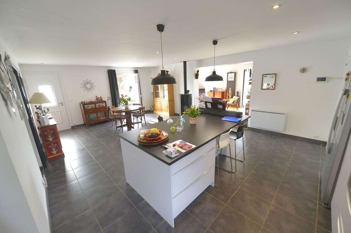 Maison à SAINT-GEORGES-DE-DIDONNE