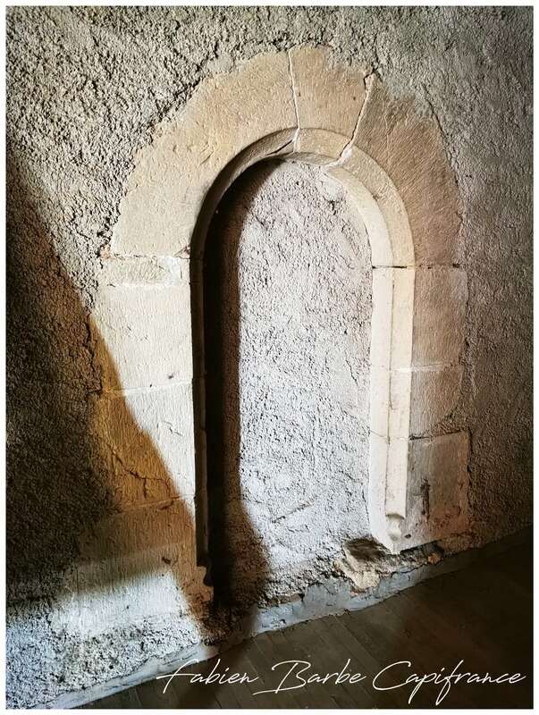 Maison à NEANT-SUR-YVEL