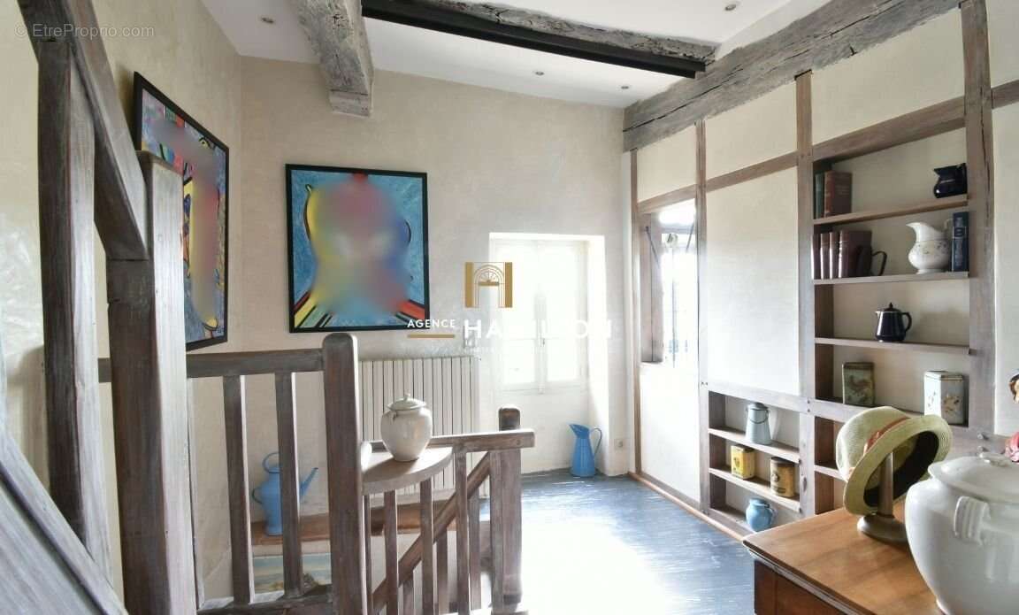 Maison à CORDES-SUR-CIEL