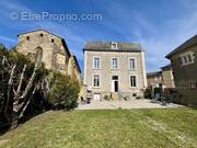 Maison à PRESSAC