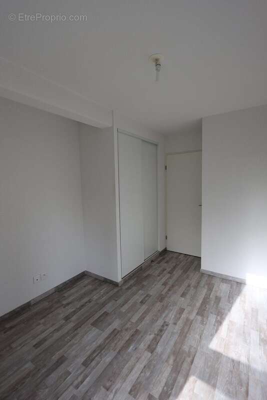 Appartement à LAUNAGUET